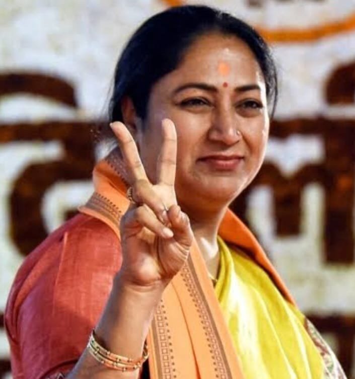 रेखा गुप्ता: दिल्ली की सीएम, जानें सियासी सफर