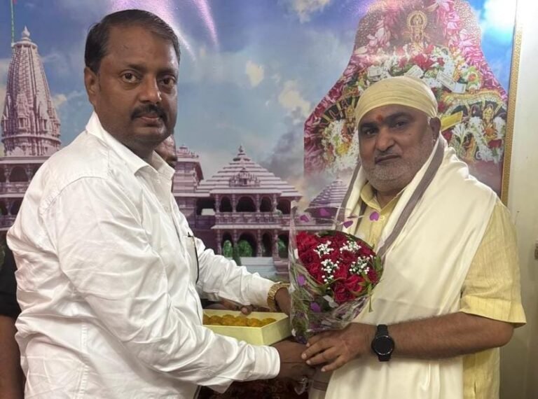 सोशल मीडिया पर राजेश त्रिपाठी को खूब मिली बधाई