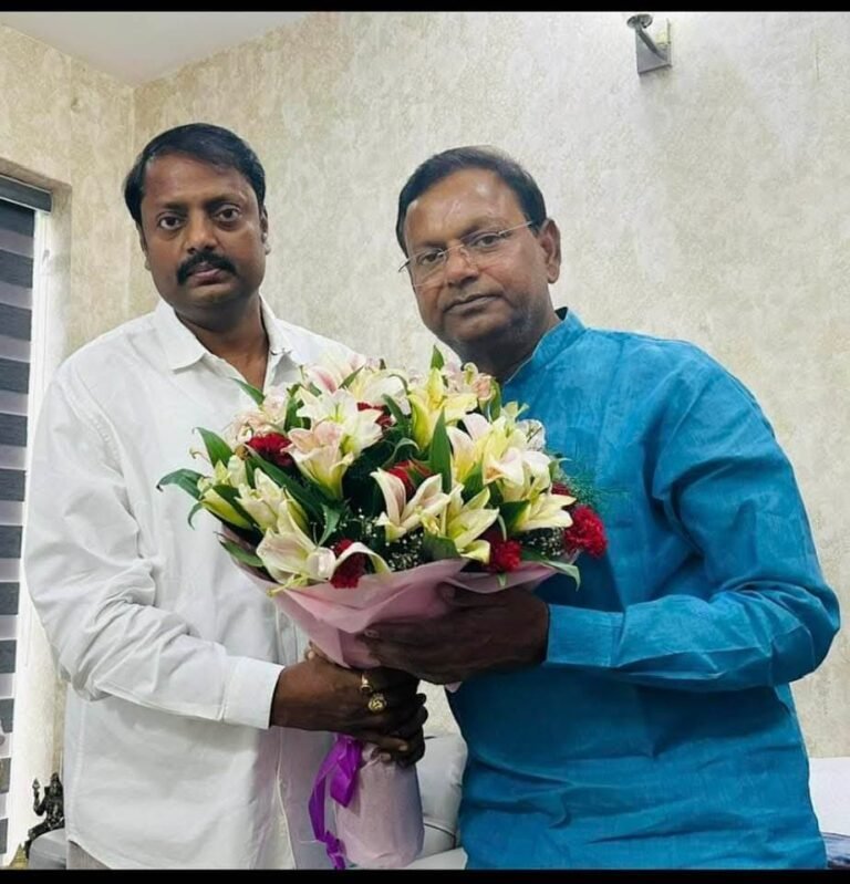 भाजपा प्रदेश अध्यक्ष पंकज चौधरी को निर्विरोध प्रदेश अध्यक्ष बनने पर दी बधाई